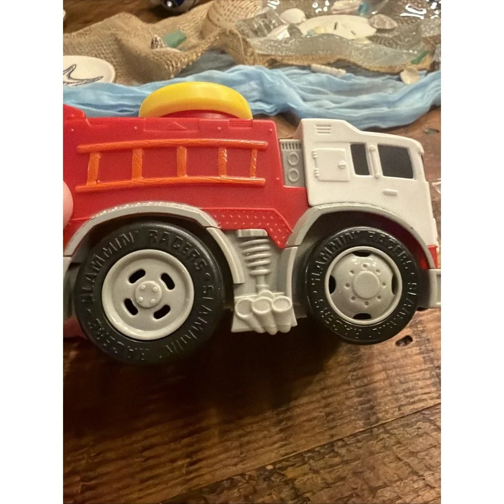 Little Tikes Slammin Racers Red Fire Engine Truck All Parts Working And Sound